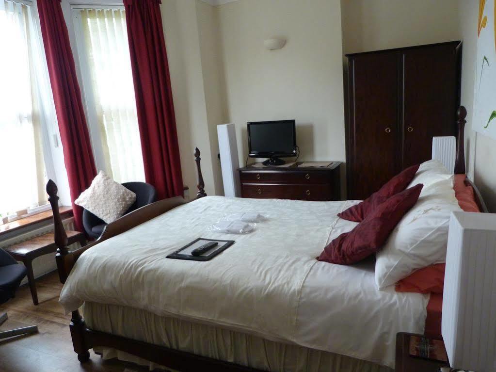 Oaklands House - Adults Only Hotel Brading Luaran gambar