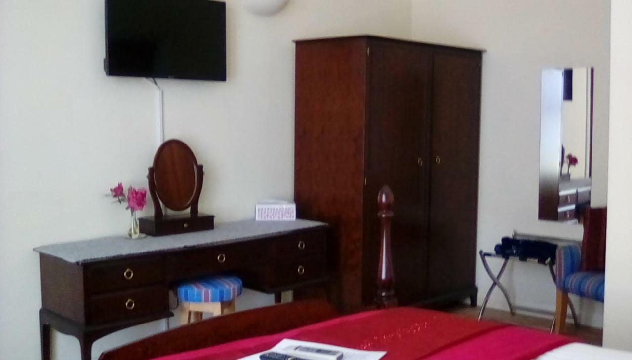 Oaklands House - Adults Only Hotel Brading Luaran gambar